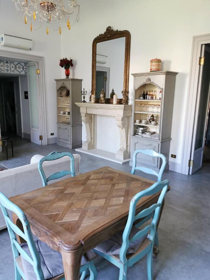 Piazza Marina Chic Apartment ปาแลร์โม ภายนอก รูปภาพ